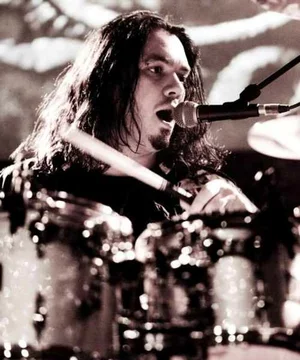 Stephen van Haestregt